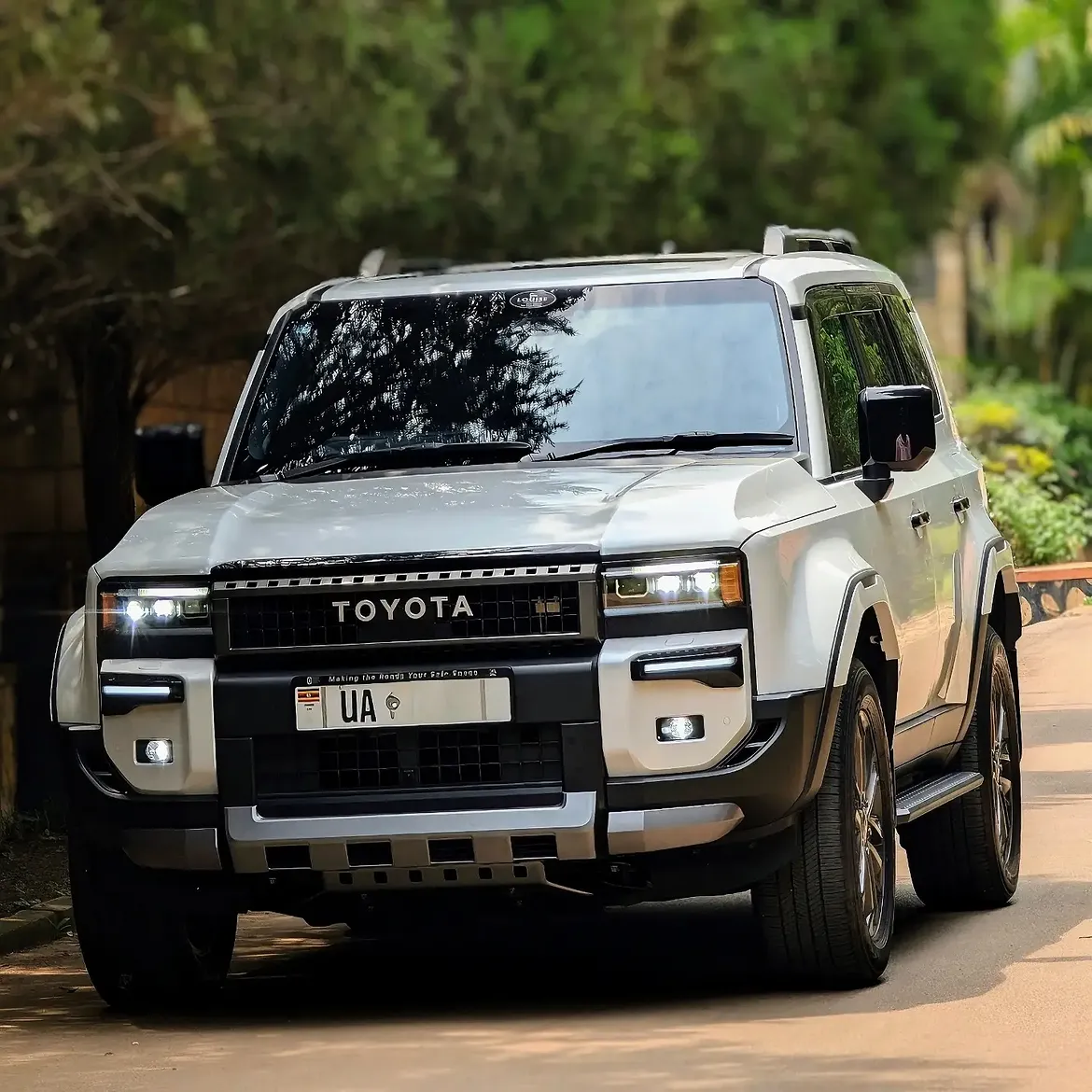 Toyota Land Cruiser Prado 2024